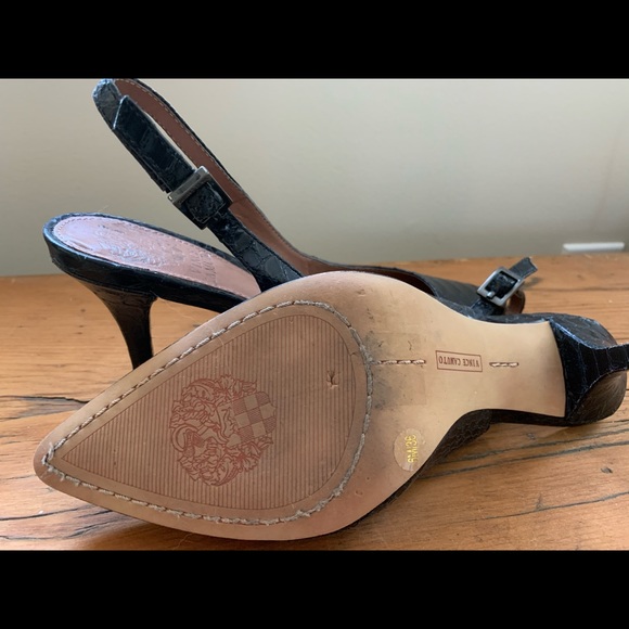 Vice Camuto kitten heel slingbacks - Picture 5 of 5
